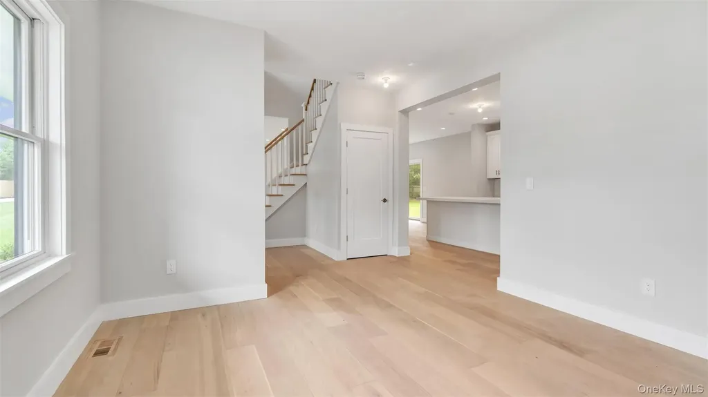5B Fanning Avenue Hampton Bays NY 11946