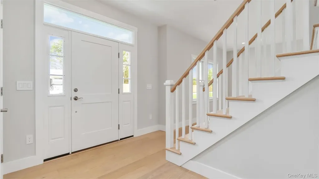 5B Fanning Avenue Hampton Bays NY 11946
