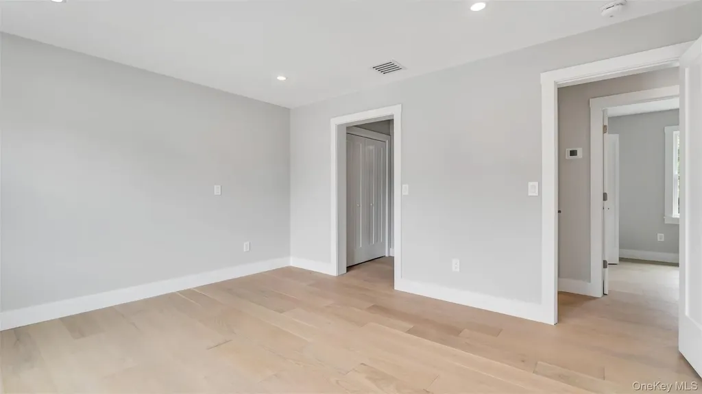 5B Fanning Avenue Hampton Bays NY 11946