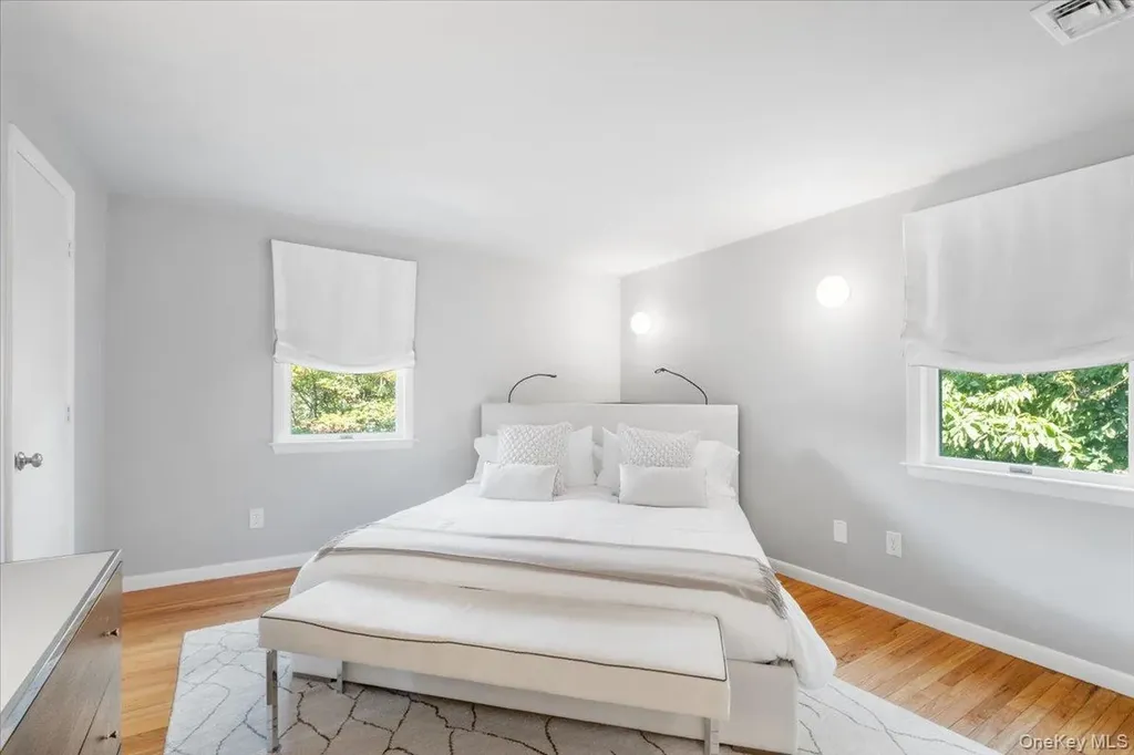 28 Parkway Circle Scarsdale NY 10583