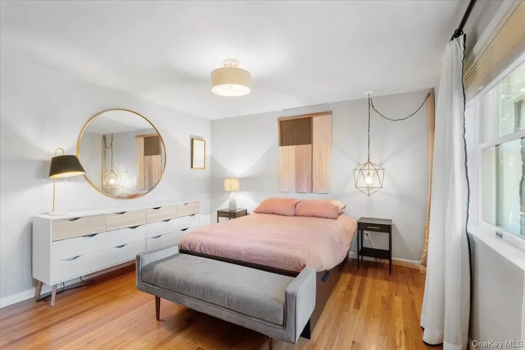 28 Parkway Circle Scarsdale NY 10583
