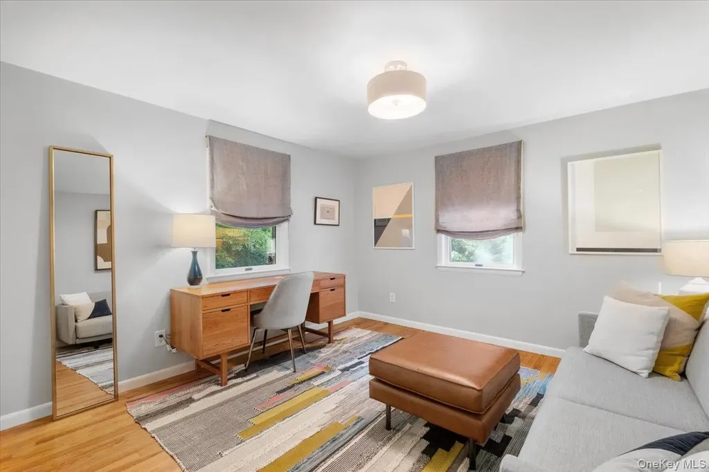 28 Parkway Circle Scarsdale NY 10583