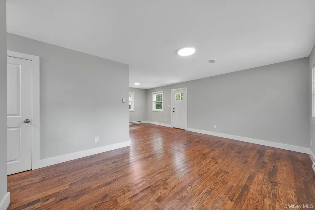 267 Accabonac Road East Hampton NY 11937