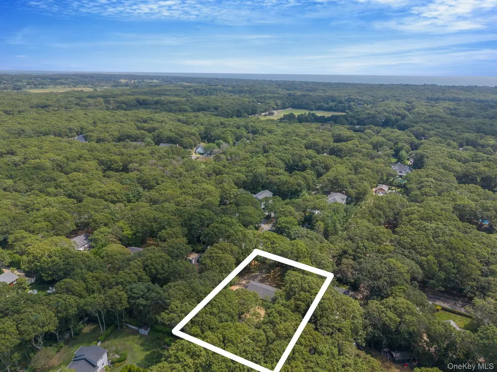 267 Accabonac Road East Hampton NY 11937