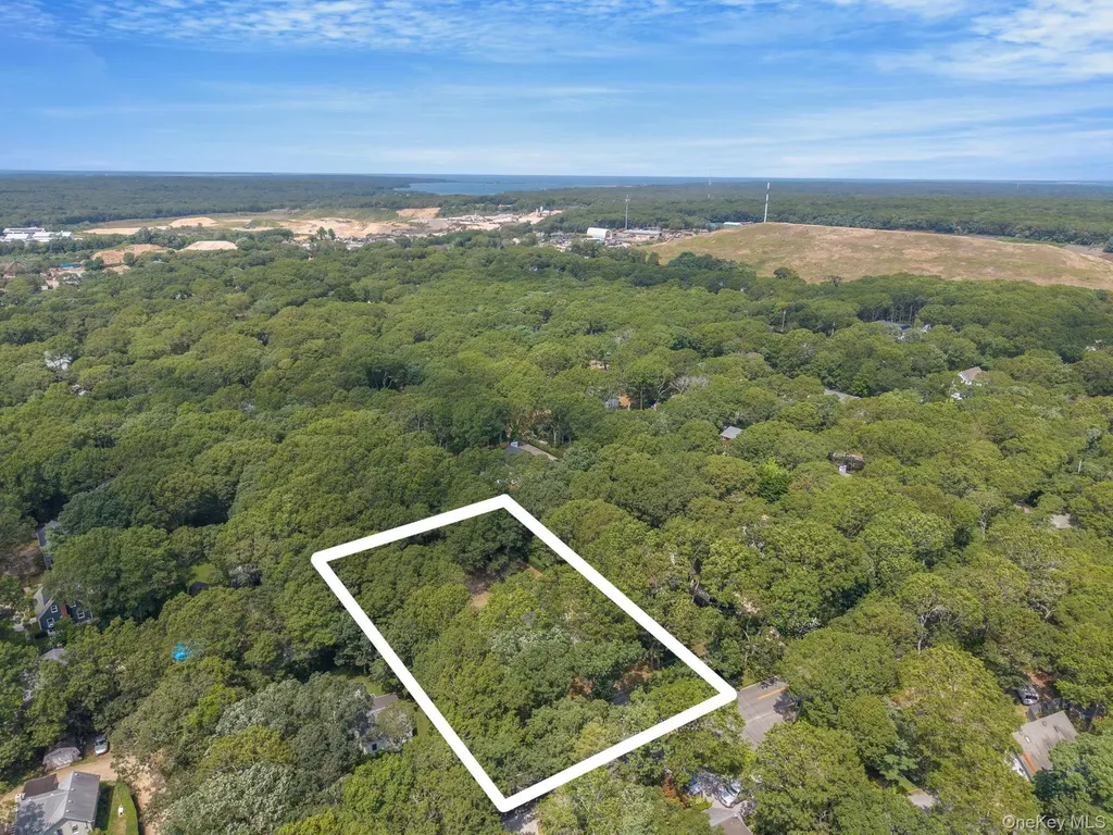 267 Accabonac Road East Hampton NY 11937