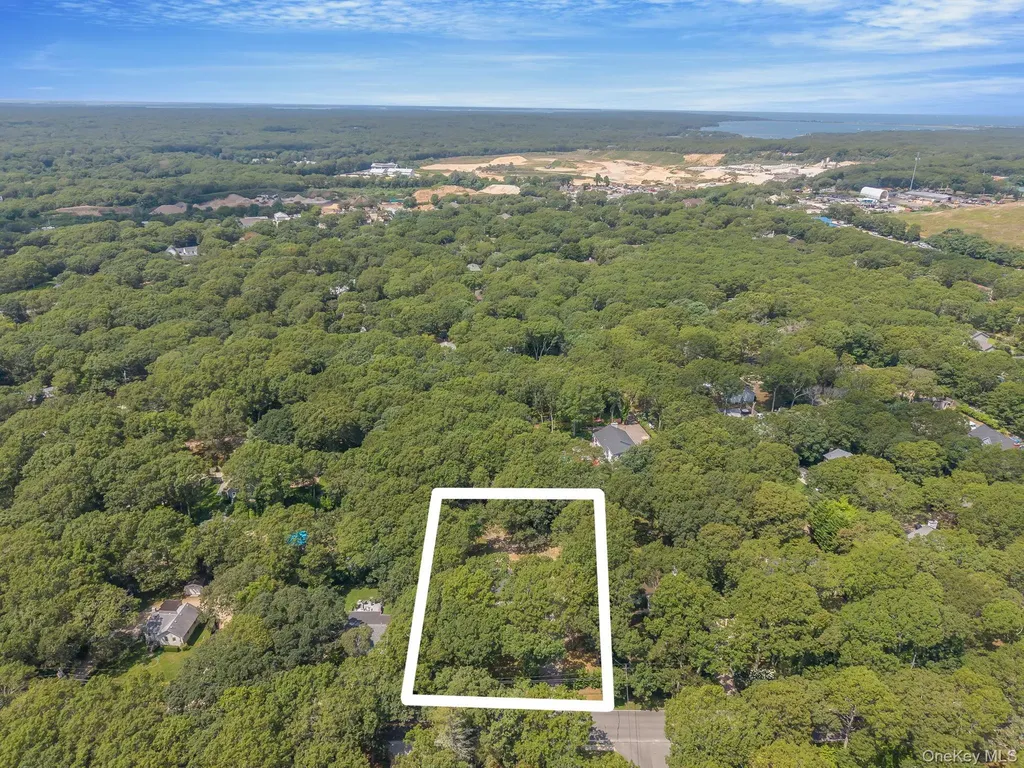 267 Accabonac Road East Hampton NY 11937
