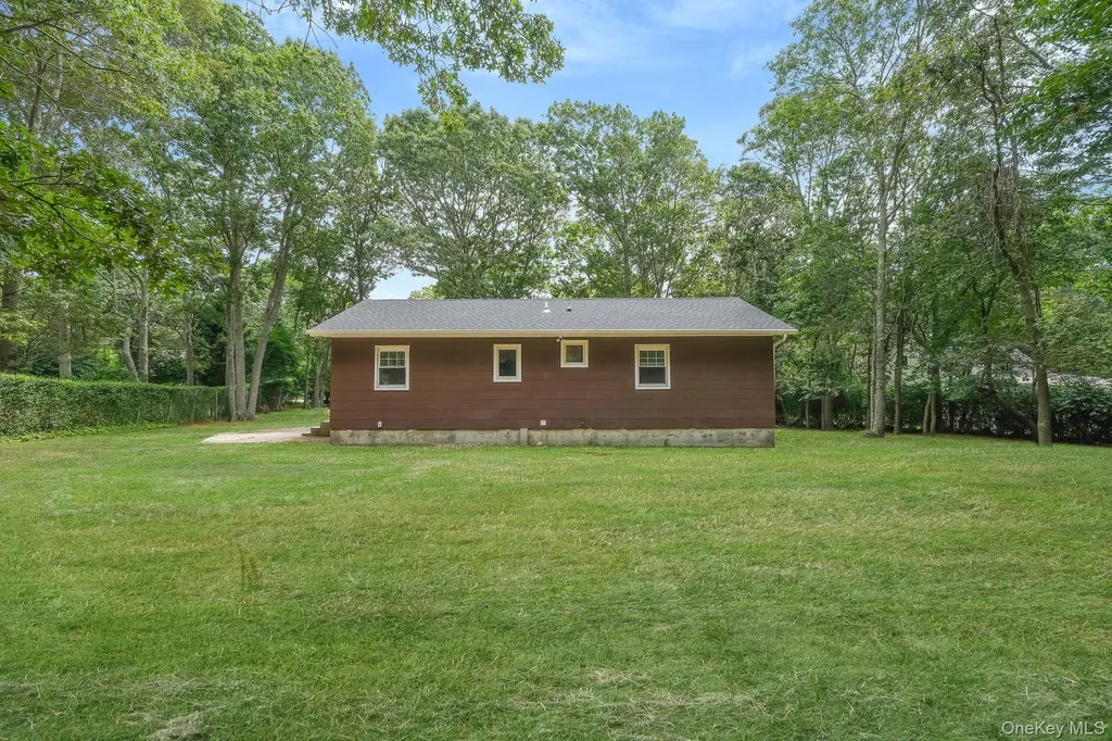 267 Accabonac Road East Hampton NY 11937