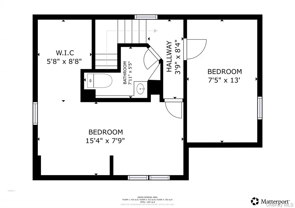 24 8th Avenue Sea Cliff NY 11579