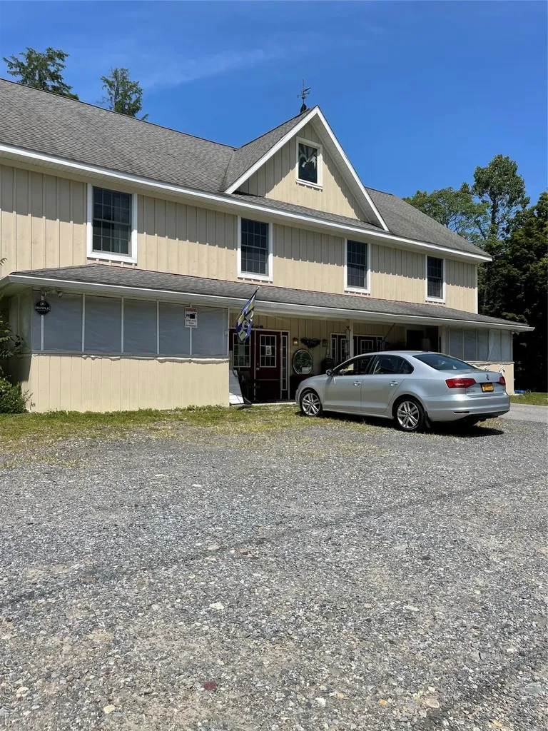 2297 Route 44 Pleasant Valley NY 12569