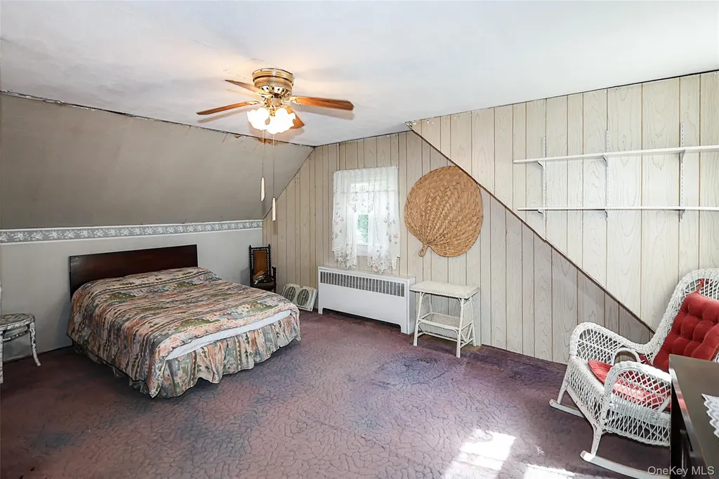 280 Sherbrooke Road Lindenhurst NY 11757