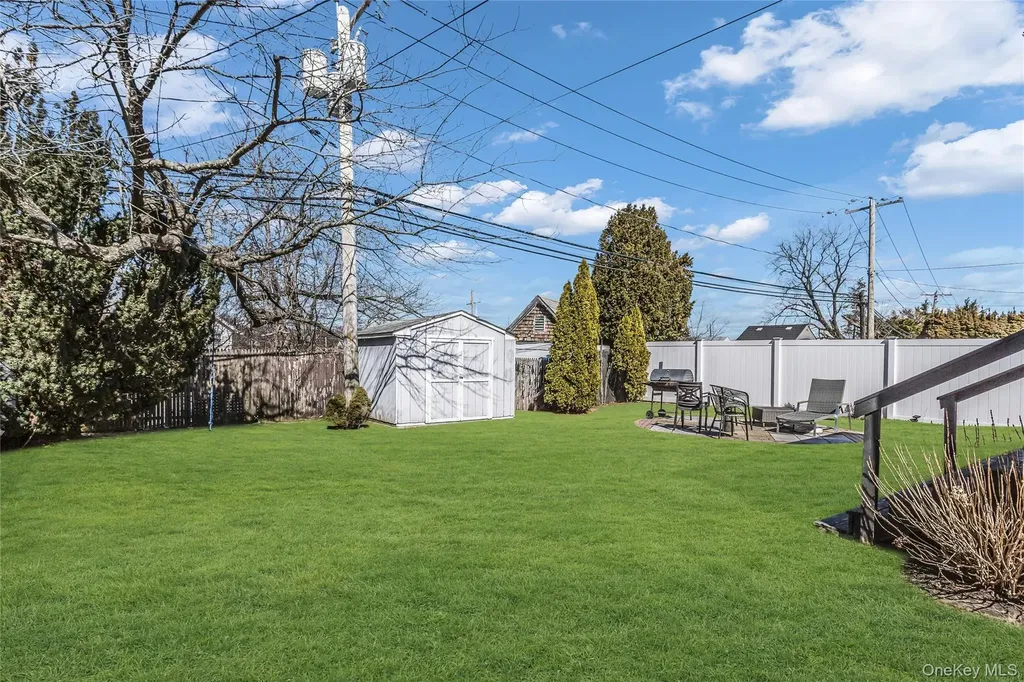 36 Amethyst Street Elmont NY 11003