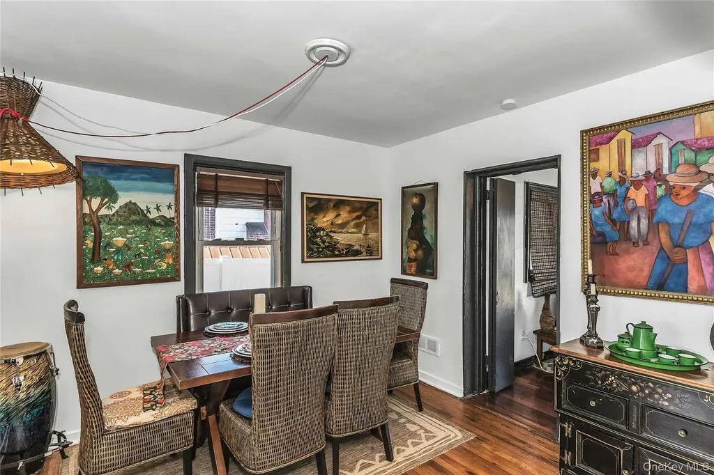 36 Amethyst Street Elmont NY 11003