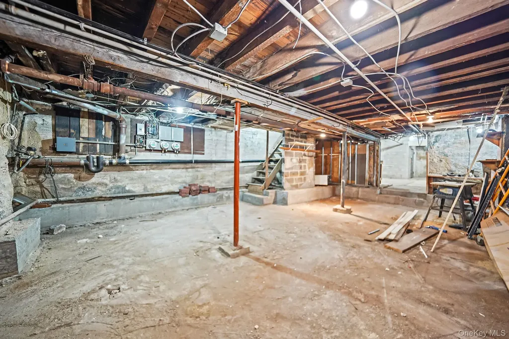 201-07 Linden Boulevard Saint Albans NY 11412