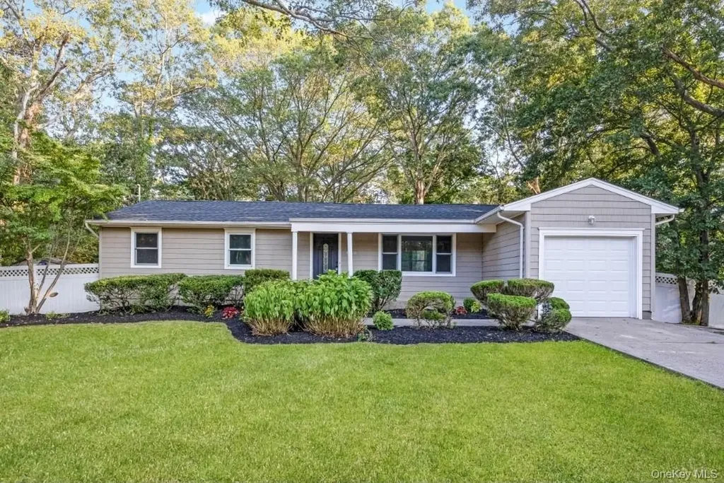 4030 Express Drive S Ronkonkoma NY 11779