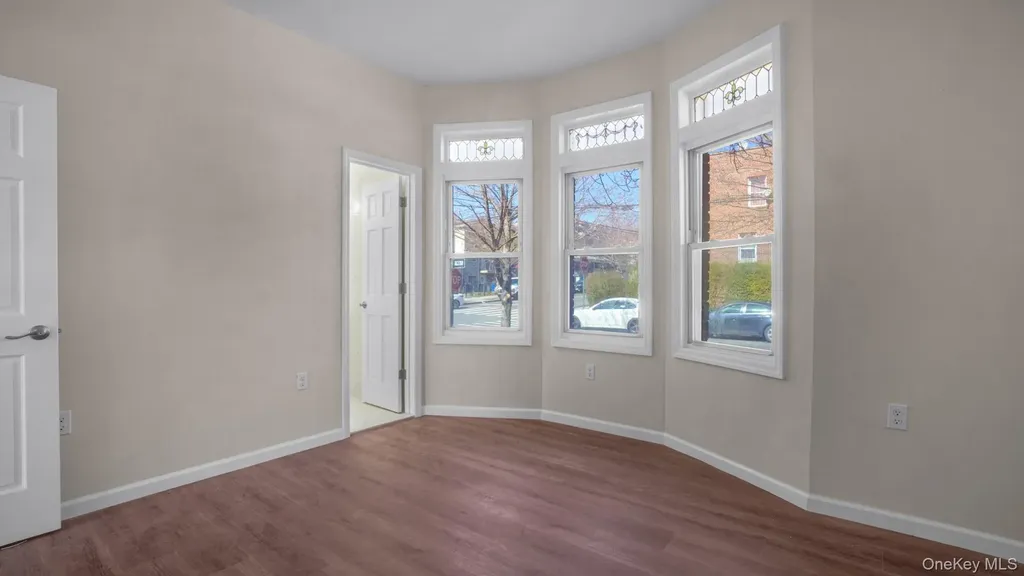 3620 Paulding Avenue Bronx NY 10469