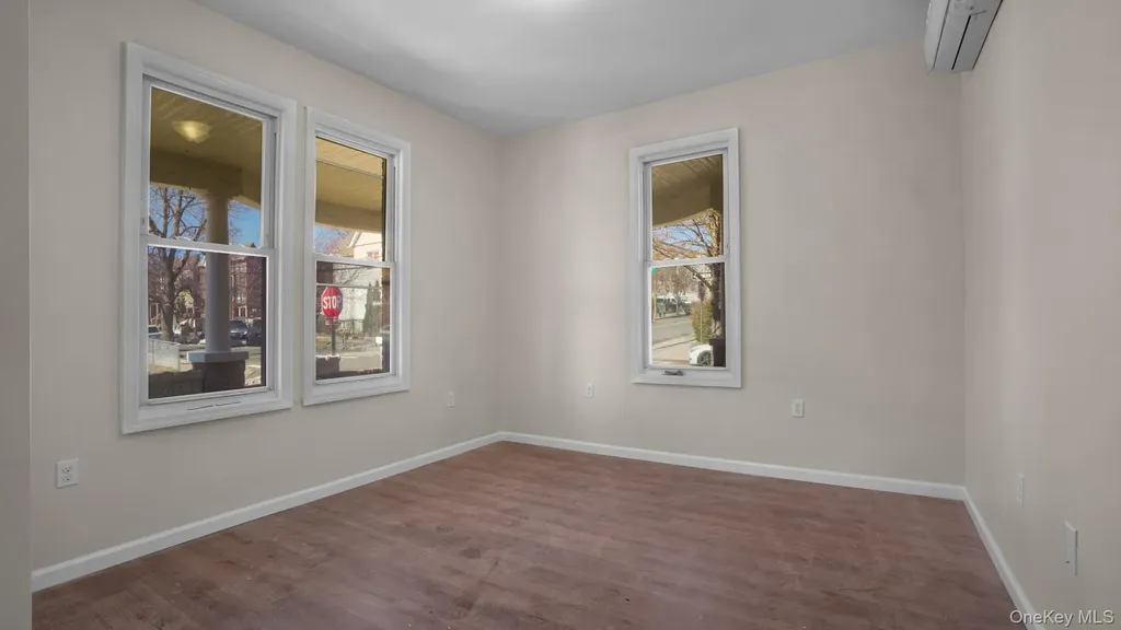 3620 Paulding Avenue Bronx NY 10469