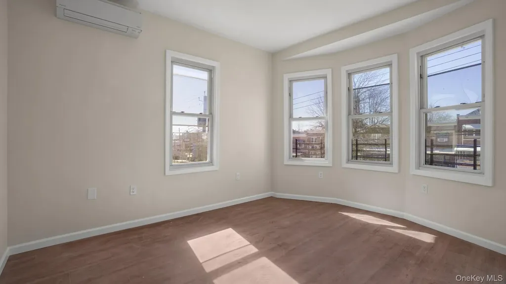 3620 Paulding Avenue Bronx NY 10469