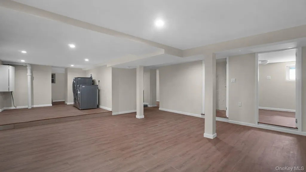 3620 Paulding Avenue Bronx NY 10469