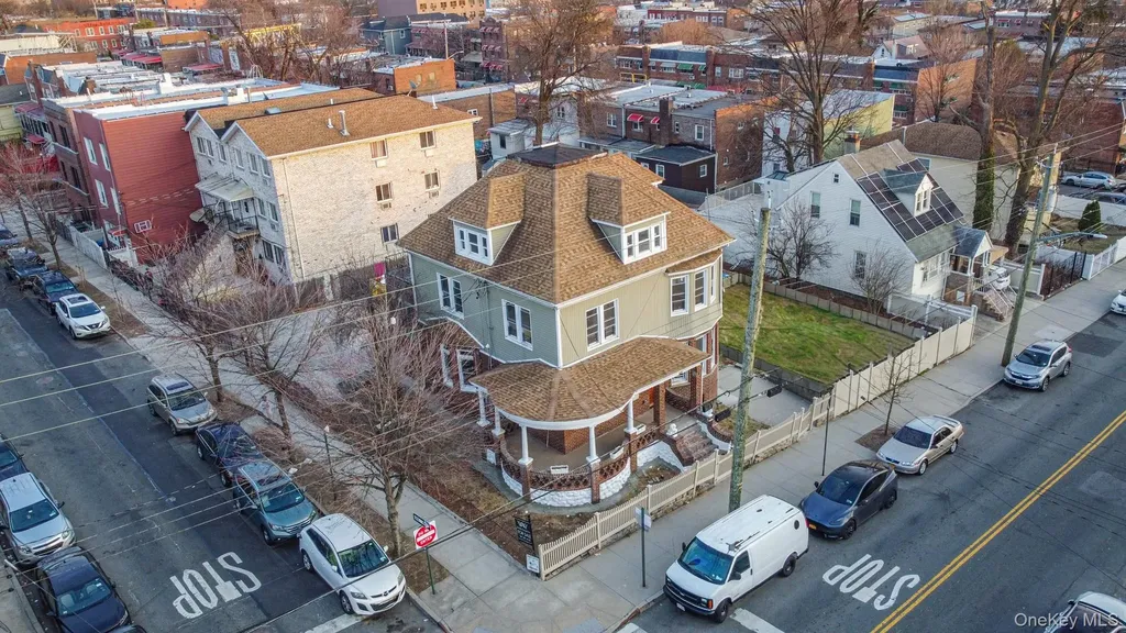 3620 Paulding Avenue Bronx NY 10469