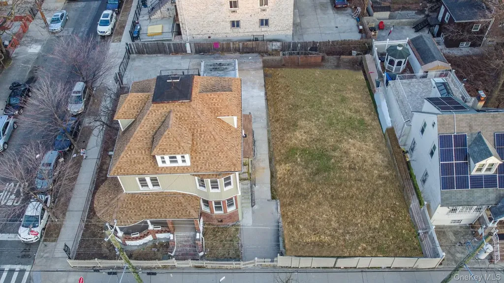 3620 Paulding Avenue Bronx NY 10469