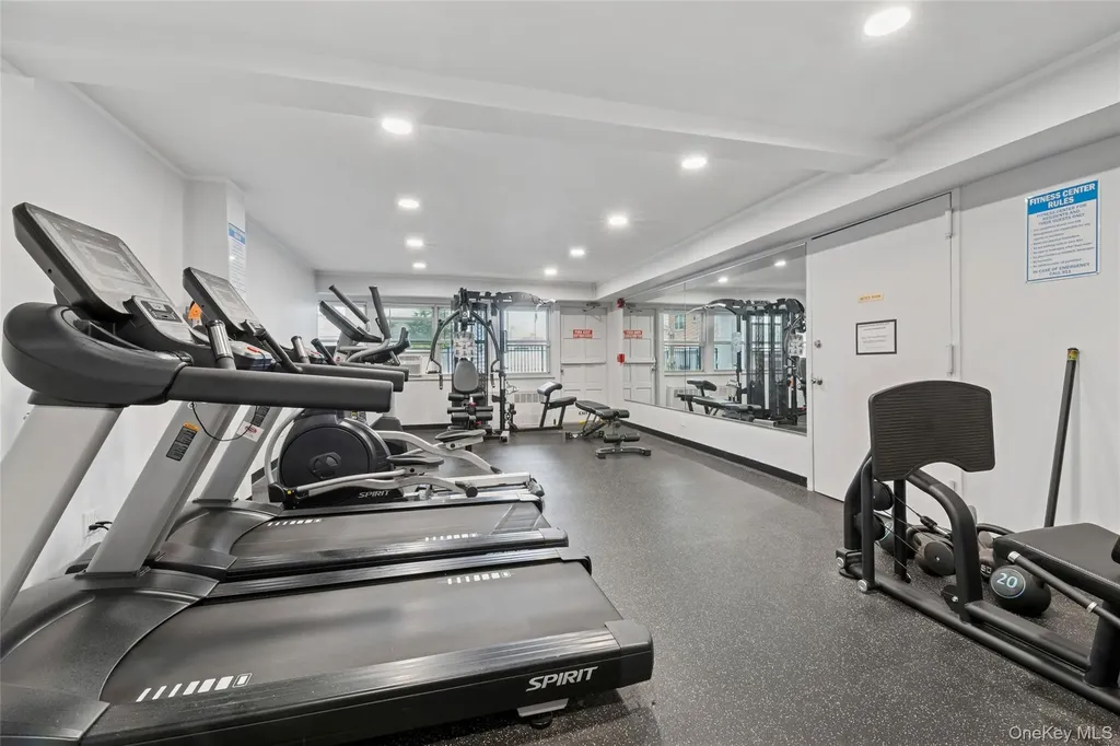 410 E Broadway Long Beach NY 11561