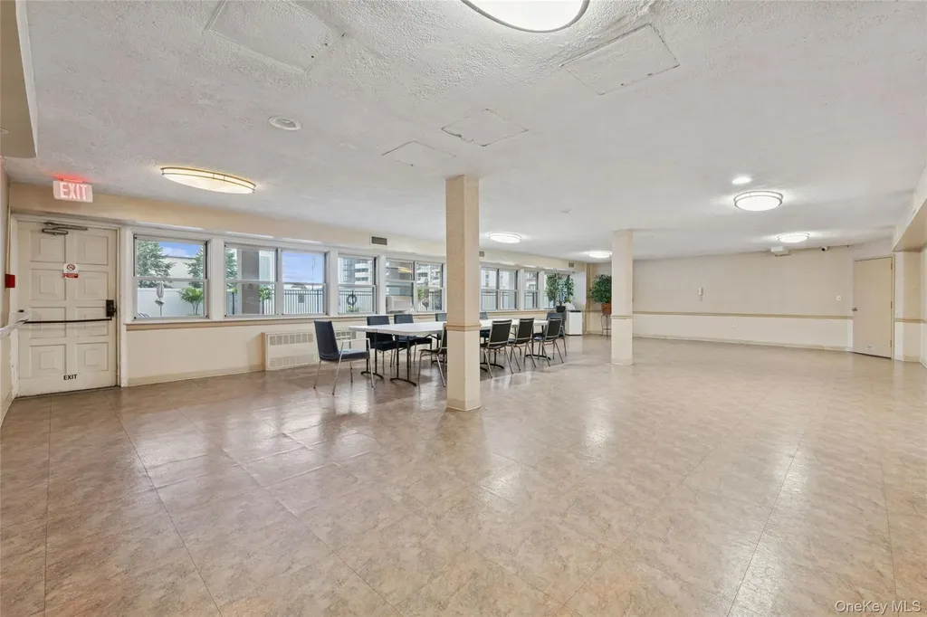 410 E Broadway Long Beach NY 11561