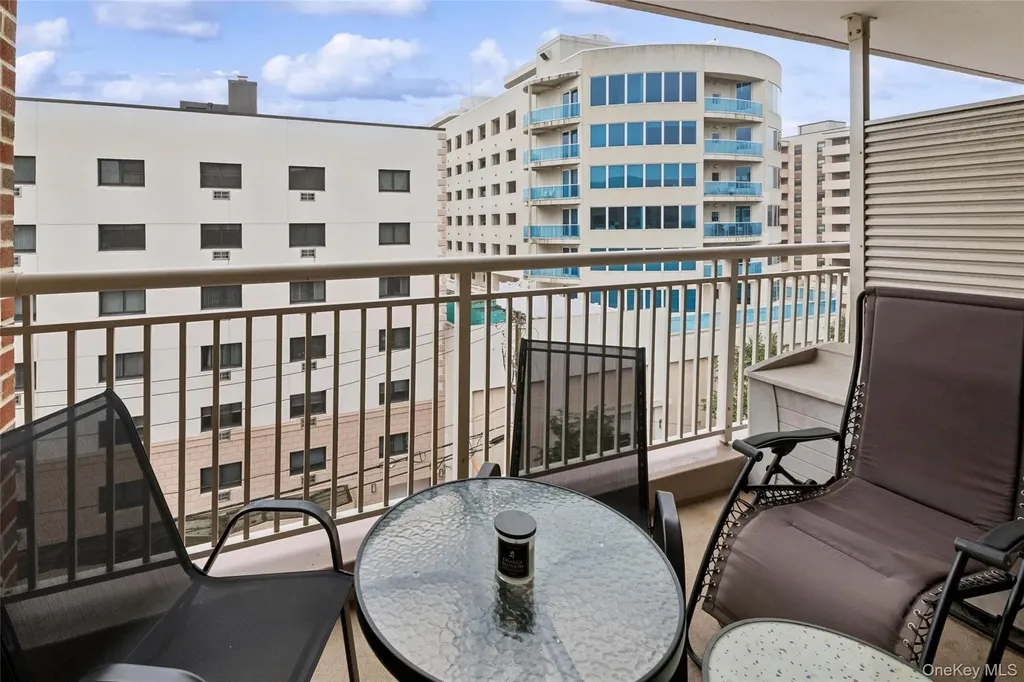 410 E Broadway Long Beach NY 11561