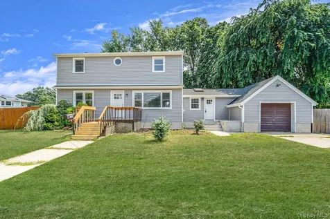 286 Old Country Road Deer Park NY 11729