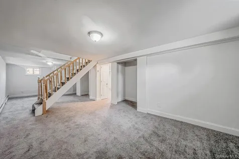 286 Old Country Road Deer Park NY 11729