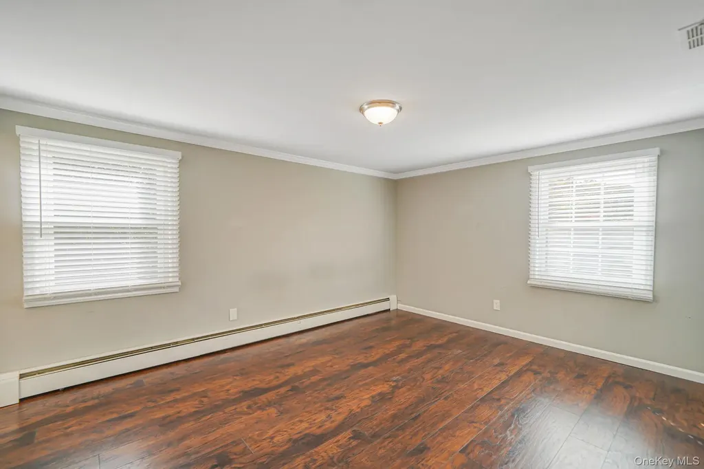 35 Wedgewood Drive Coram NY 11727