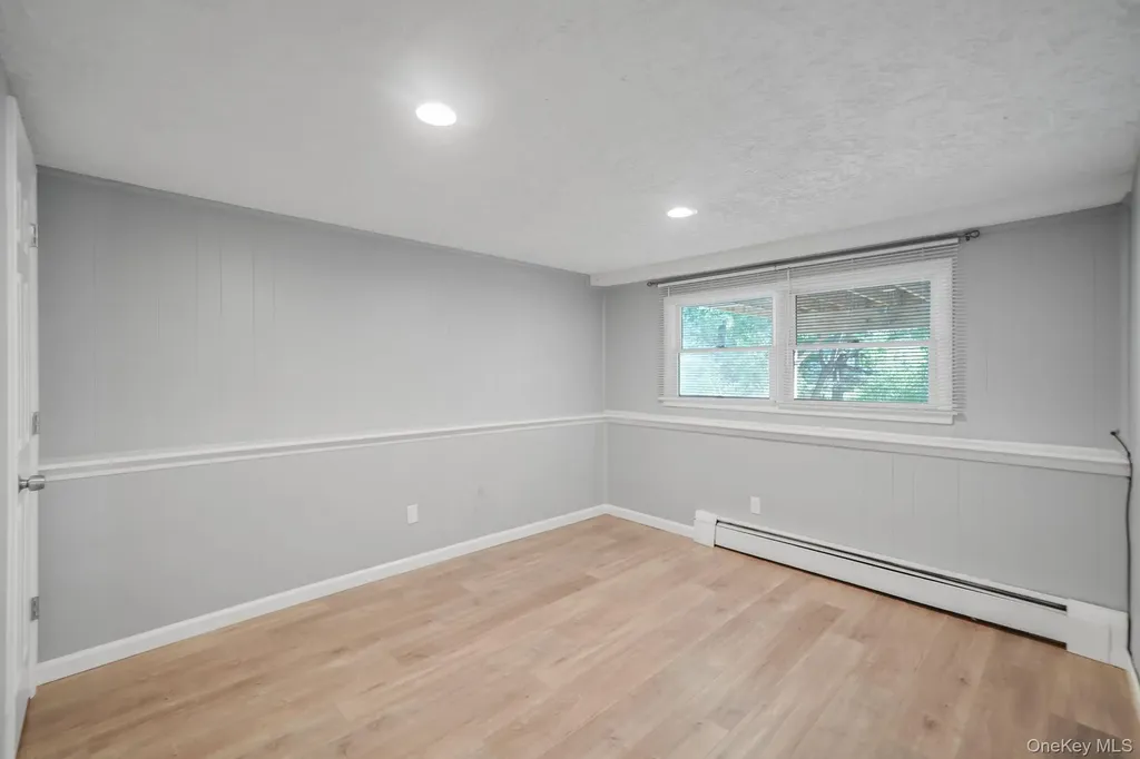 35 Wedgewood Drive Coram NY 11727