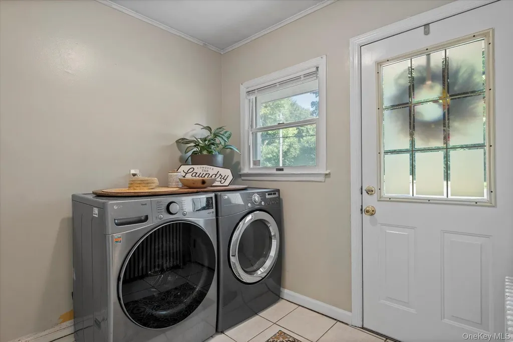 33595 Main Road Cutchogue NY 11935