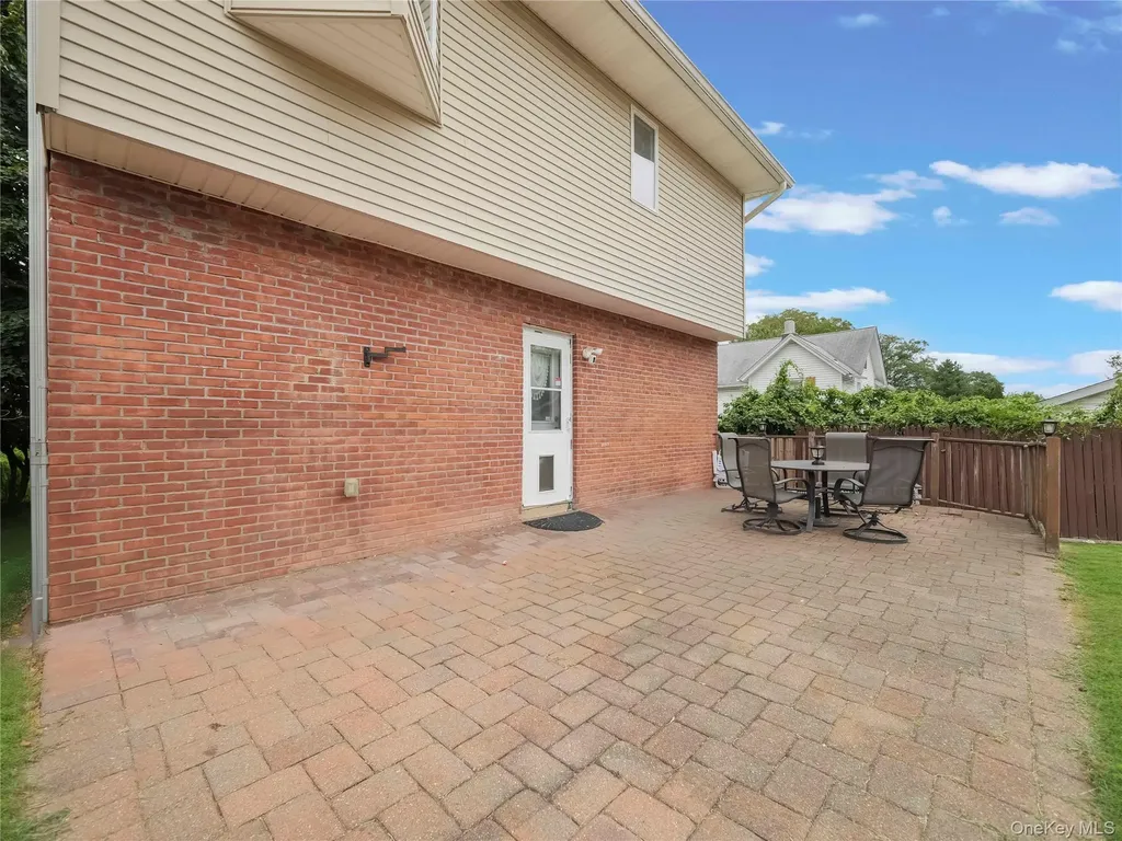 5 Caroline Street Garnerville NY 10923