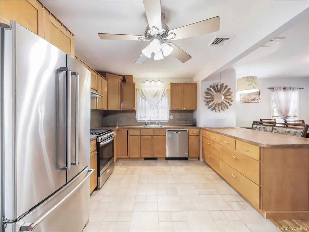 5 Caroline Street Garnerville NY 10923