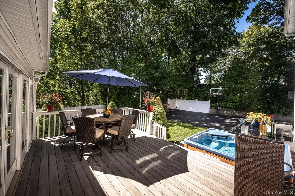 26 E George Avenue Pearl River NY 10965