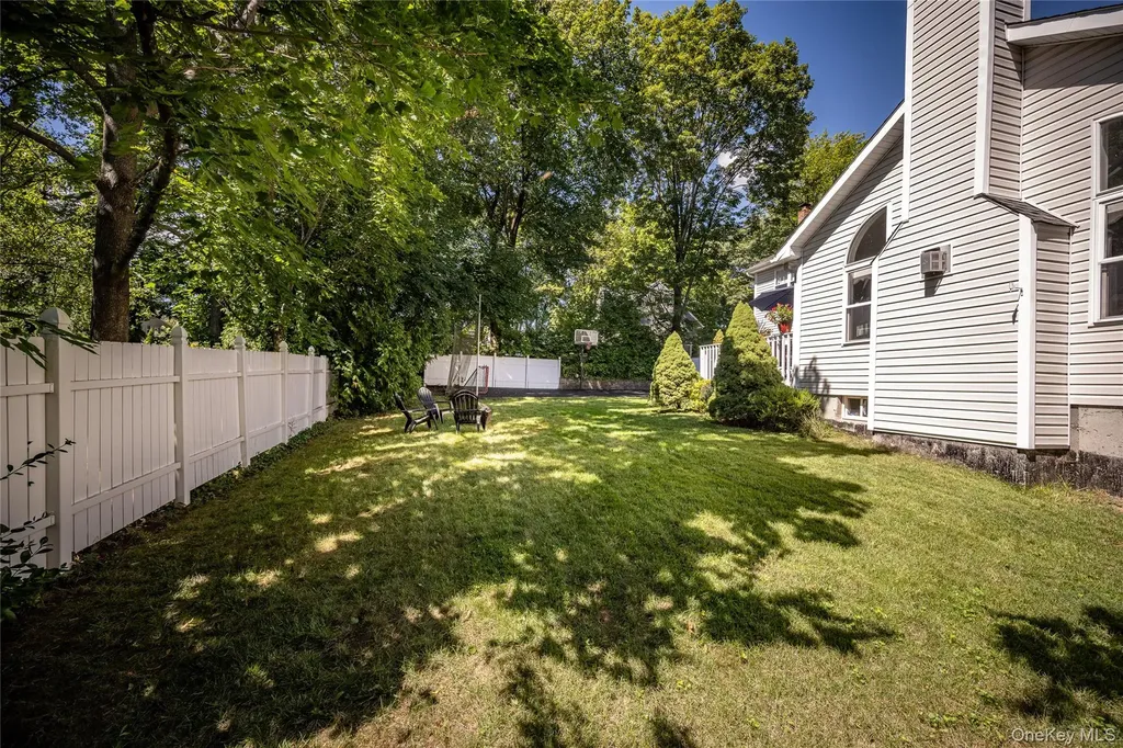 26 E George Avenue Pearl River NY 10965