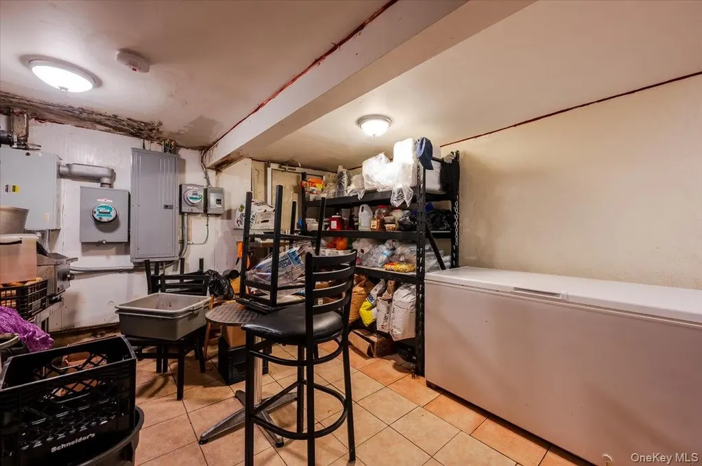 204 Ashburton Avenue Yonkers NY 10701