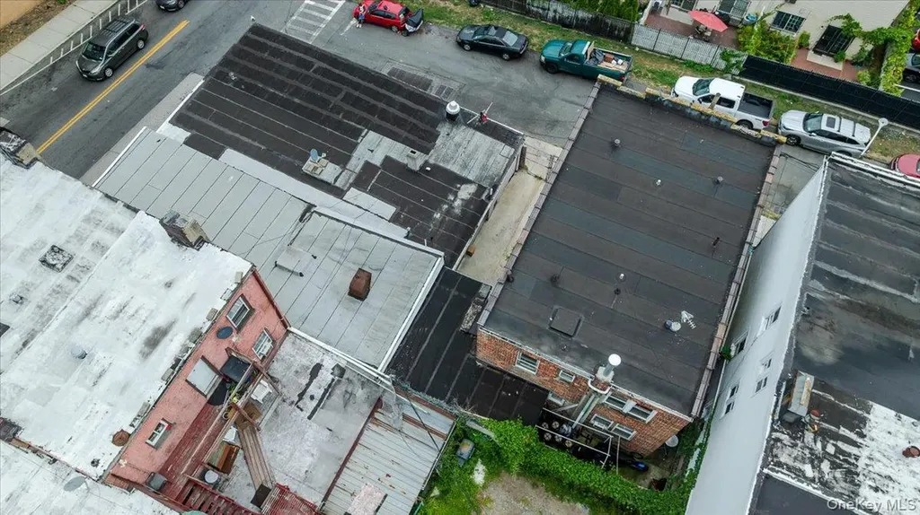 204 Ashburton Avenue Yonkers NY 10701
