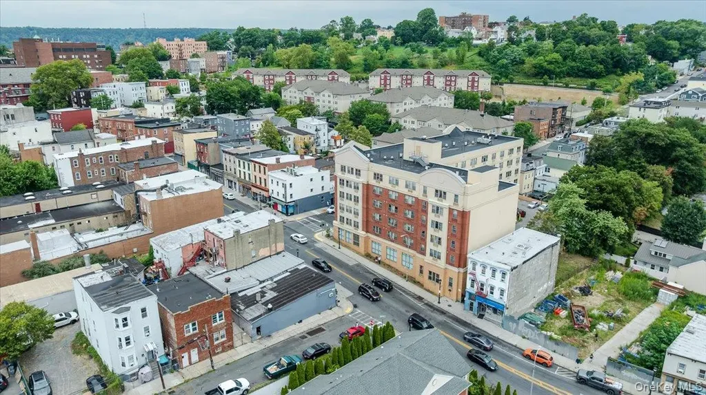 204 Ashburton Avenue Yonkers NY 10701