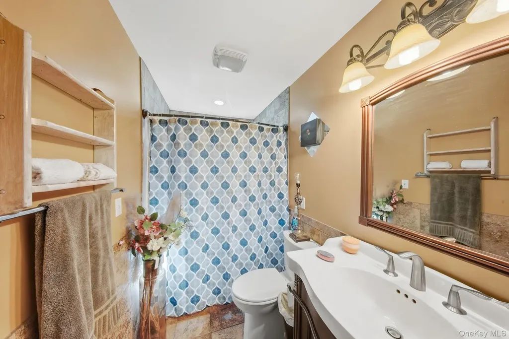 7 Dussenbury Drive Florida NY 10921