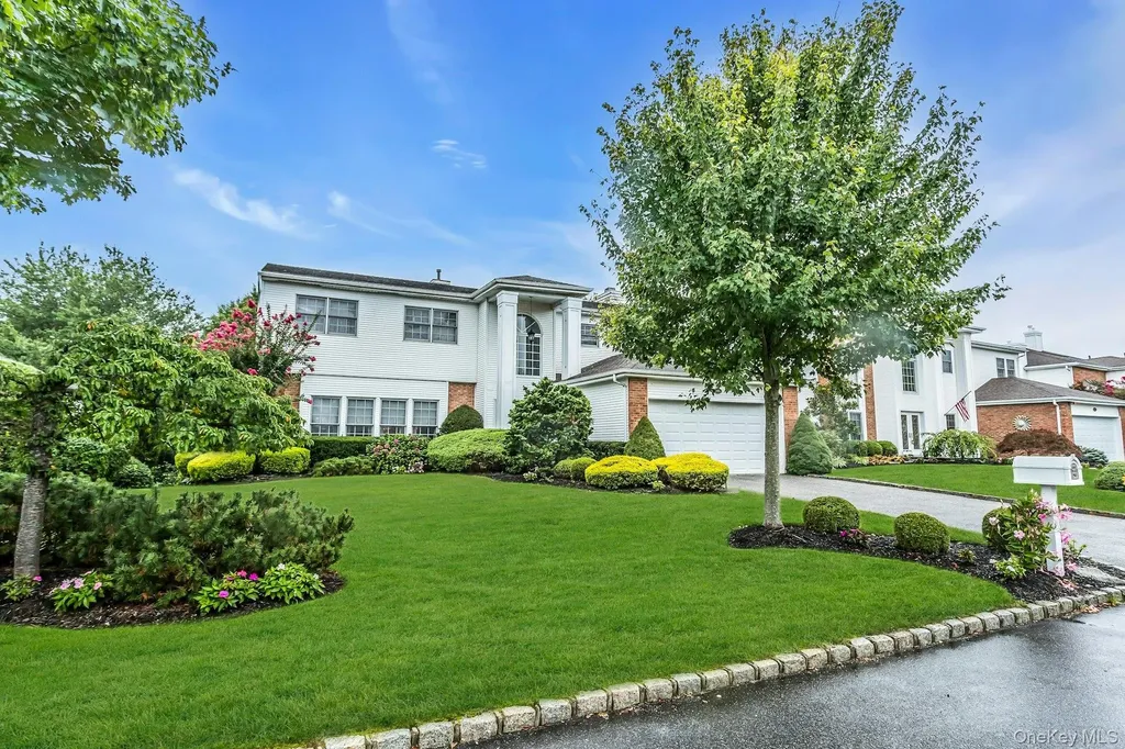106 Fairway View Drive Commack NY 11725
