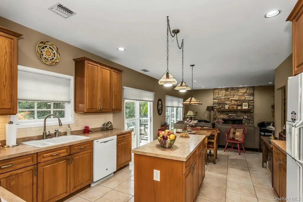 106 Fairway View Drive Commack NY 11725