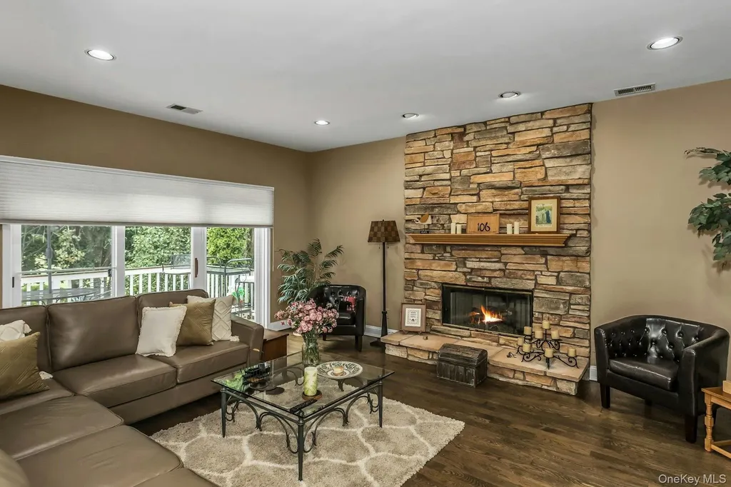 106 Fairway View Drive Commack NY 11725
