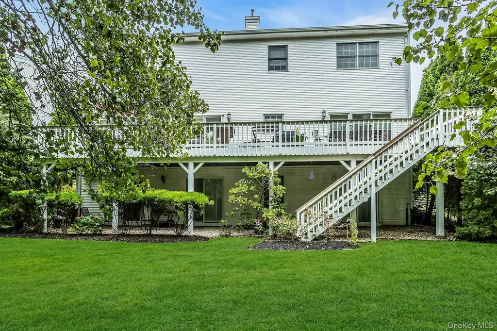 106 Fairway View Drive Commack NY 11725