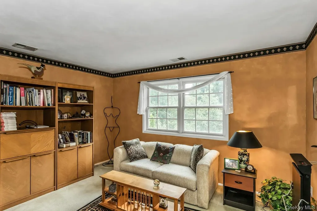 106 Fairway View Drive Commack NY 11725