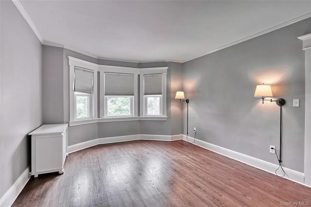 15 Pacific Avenue Nanuet NY 10954