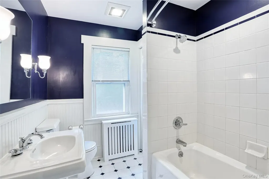 15 Pacific Avenue Nanuet NY 10954