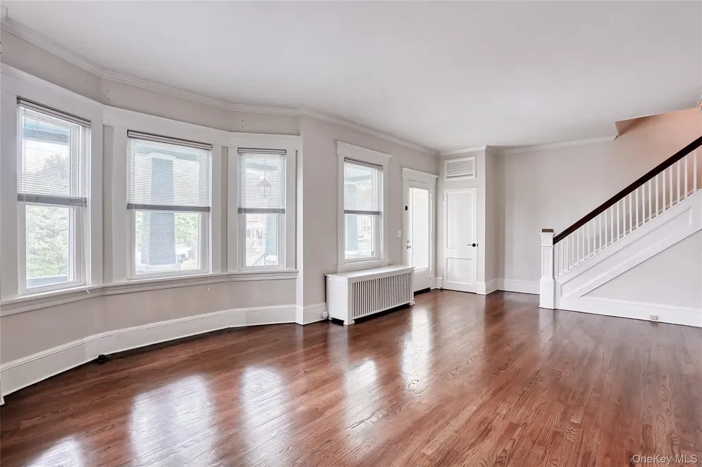 15 Pacific Avenue Nanuet NY 10954