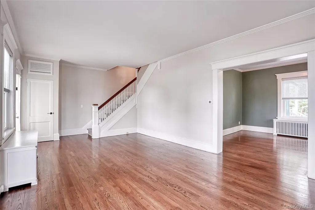 15 Pacific Avenue Nanuet NY 10954