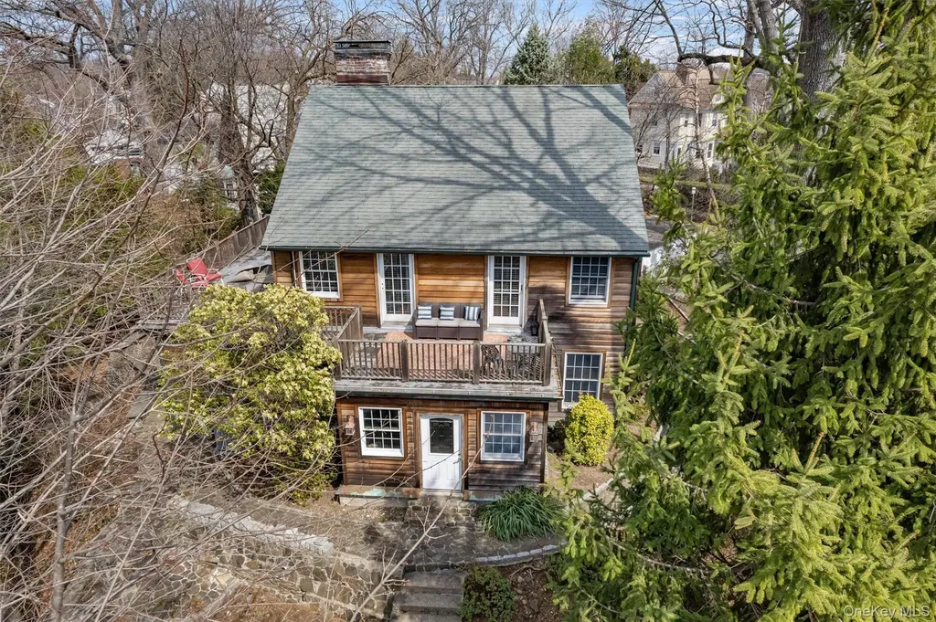 32 Merriam Place Bronxville NY 10708